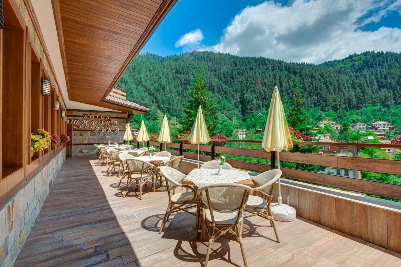 Ξενοδοχείο Shiroka Laka Hotel