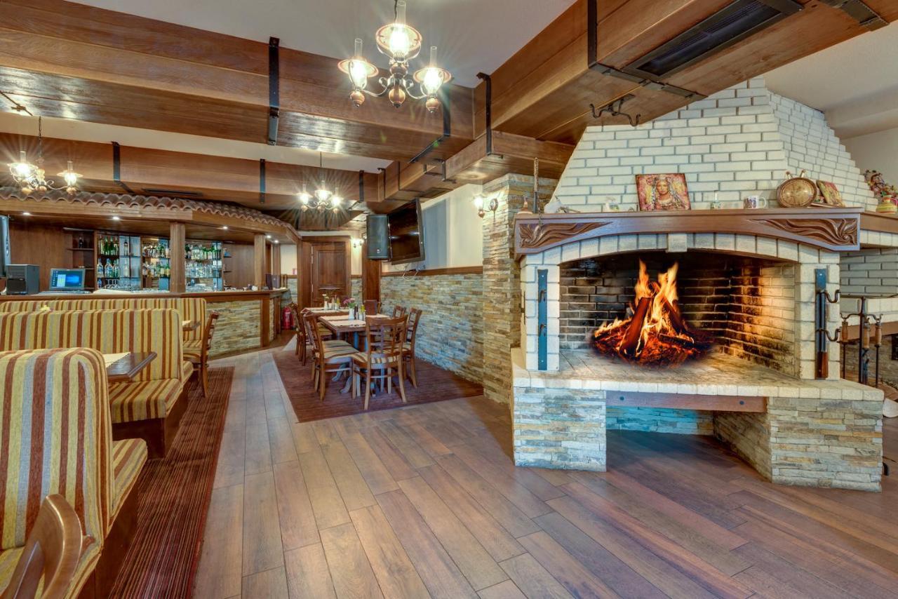 Shiroka Laka Hotel Ξενοδοχείο