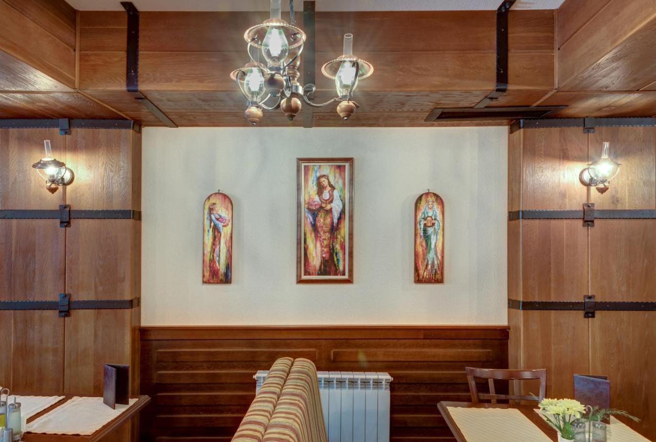 Ξενοδοχείο Shiroka Laka Hotel Shiroka Lŭka
